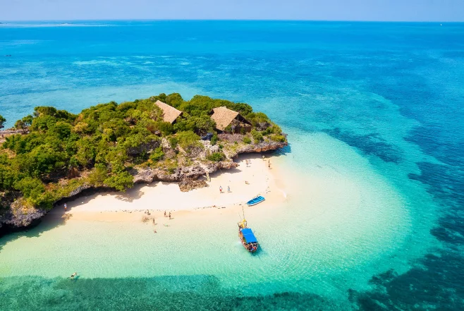 Vumawimbi Beach, on the northern tip of Pemba, is a secluded, undeveloped stretch of coastline that embodies raw natural beauty Vumawimbi Beach, on the northern tip of Pemba, is a secluded, undeveloped stretch of coastline that embodies raw natural beauty