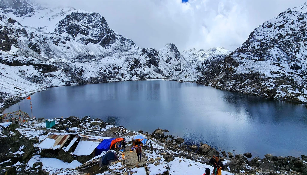 gosaikunda-lake.webp