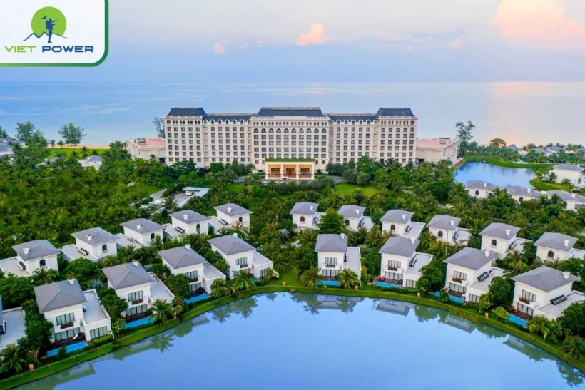top-10-Vietnam-beach-resorts (3).webp