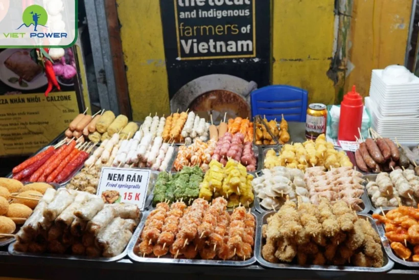 Vinh-Khanh-Food-Street (4).webp