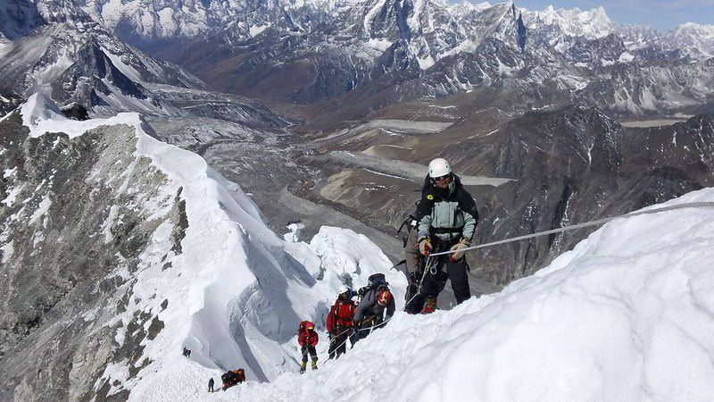 Island-peak-Climbing-Guide.jpg